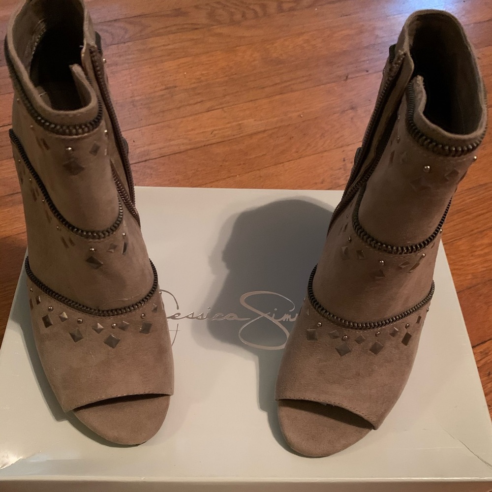 Jessica Simpson Bootie - Picture 2 of 3